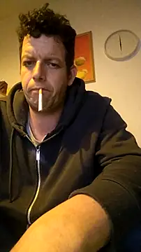 Knuffelstaaf123 online show from March 2026 06:13:02 AM