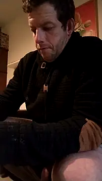 Knuffelstaaf123 online show from November 2025 03:59:01 PM