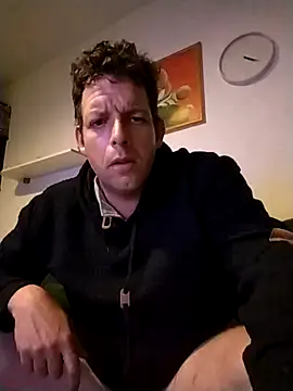 Knuffelstaaf123 online show from November 2025 04:34:01 PM