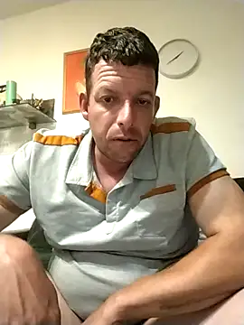 Knuffelstaaf123 online show from September 2025 11:37:01 PM
