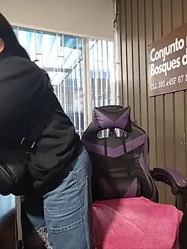 Cute Penelope online show from February 2026 01:40:01 PM