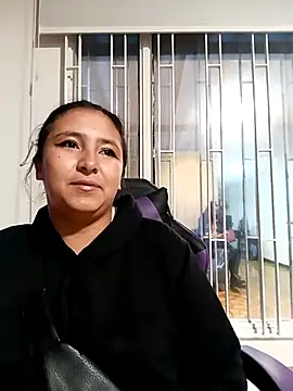 Snapshot of Cute_Penelope chatting on October 2025 11:18:01 AM Cute Penelope online show from October 2025 11:18:01 AM