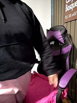 Cute Penelope online show from November 2025 11:21:01 AM