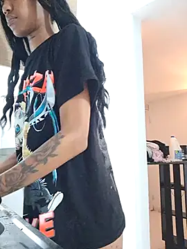 Honey-420- online show from December 2025 02:21:01 AM