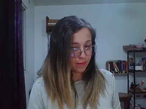 charlott ponce online show from February 2026 12:49:01 AM