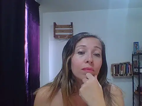 charlott ponce online show from October 2025 06:30:01 PM