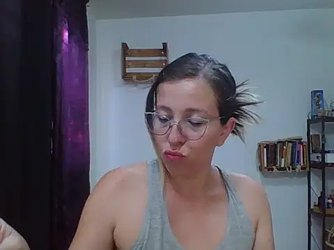 charlott ponce online show from September 2025 10:27:02 PM