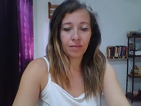 charlott ponce online show from November 2025 06:34:02 PM