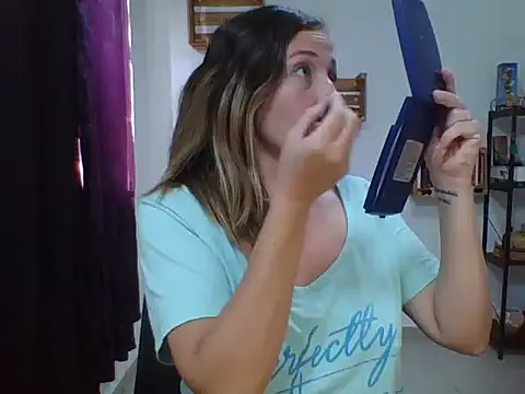 charlott ponce online show from October 2025 06:21:01 PM