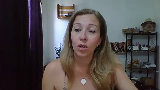 charlott ponce online show from April 2026 06:14:02 PM