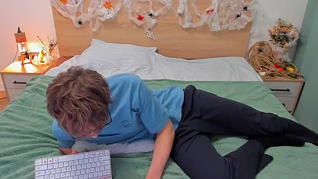 Fandi 777 online show from October 2025 10:15:01 AM