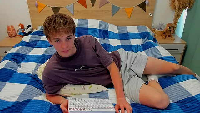 Fandi 777 online show from April 2026 06:53:02 AM