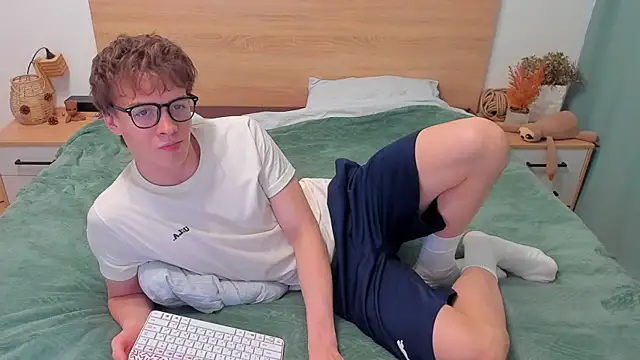 Fandi 777 online show from November 2025 11:43:02 AM