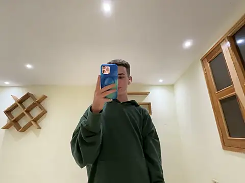 Cristian Delgado online show from December 2024 07:46:01 AM