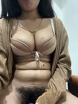 Thirsty Malika online show from December 2025 08:04:02 PM