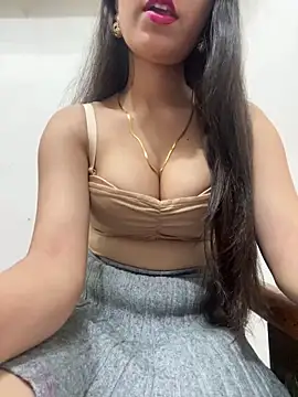 Thirsty Malika online show from February 2026 08:33:02 PM