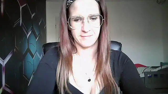 Snapshot of KayaRose chatting on October 2025 03:16:02 PM KayaRose online show from October 2025 03:16:02 PM