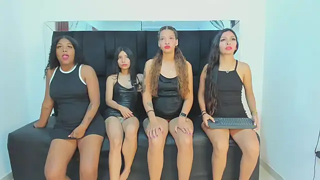 SweetYoungs  online show from November 2025 09:48:01 PM