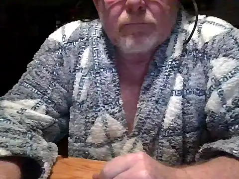 lovelickyou01 online show from November 2025 10:13:02 PM