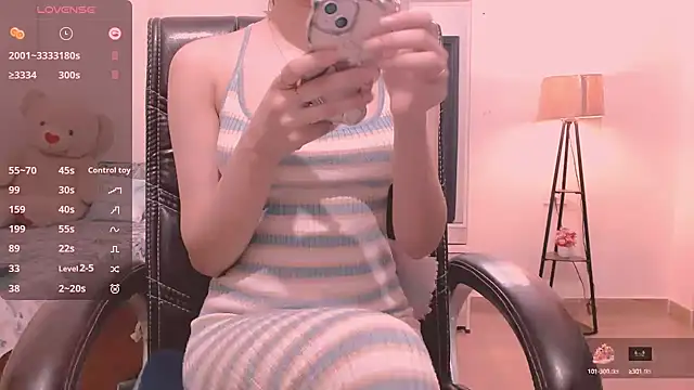 Snapshot of adore_khushbu chatting on September 2025 11:43:01 AM adore khushbu online show from September 2025 11:43:01 AM
