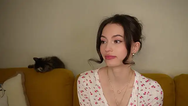 Snapshot of FirstOfFallen chatting on December 2025 09:54:02 AM FirstOfFallen online show from December 2025 09:54:02 AM