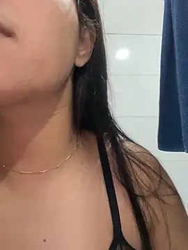 Snapshot of Sereiadenovo chatting on November 2025 03:29:01 AM Sereiadenovo online show from November 2025 03:29:01 AM