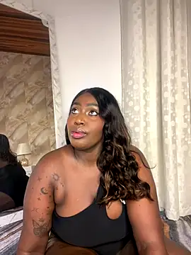 Snapshot of emilyrojas chatting on November 2025 12:08:01 PM emilyrojas online show from November 2025 12:08:01 PM