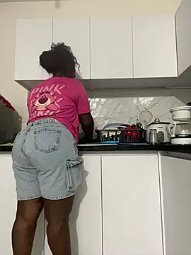 emilyrojas online show from April 2026 11:17:02 AM