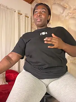 Snapshot of emilyrojas chatting on November 2025 11:13:02 AM emilyrojas online show from November 2025 11:13:02 AM