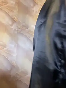 Snapshot of emilyrojas chatting on November 2025 11:37:01 AM emilyrojas online show from November 2025 11:37:01 AM