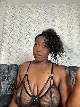 emilyrojas online show from April 2026 12:23:01 PM