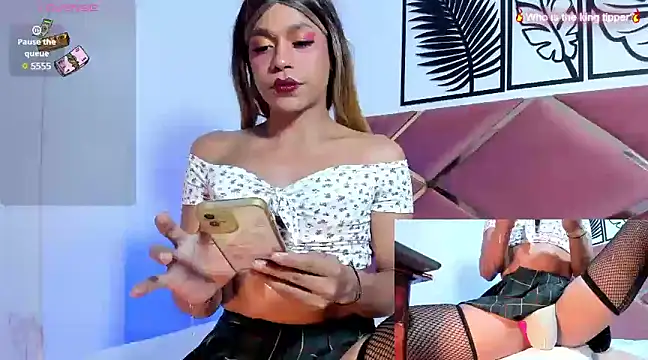 Snapshot of Celeste_Gilbert chatting on January 2025 05:00:02 PM Celeste Gilbert online show from January 2025 05:00:02 PM