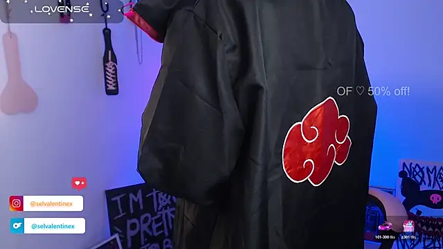 selvalentinex online show from November 2025 05:41:01 AM