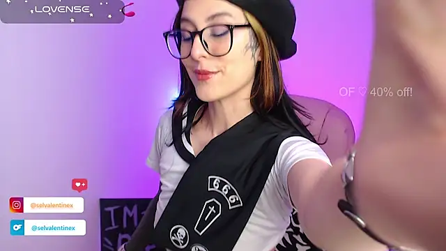 selvalentinex online show from September 2025 02:28:02 AM