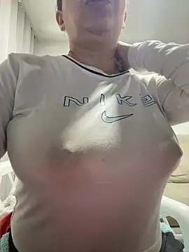 ruby santana777 online show from October 2025 07:04:02 PM