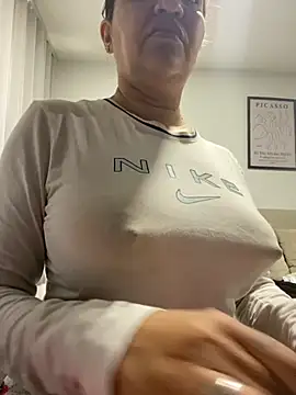 ruby santana777 online show from October 2025 11:51:01 AM