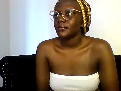 Dirty sweet  online show from February 2025 12:31:01 PM