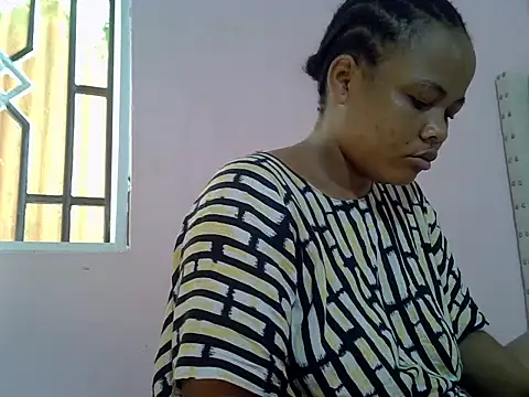 Amberay1 online show from October 2025 05:20:01 AM