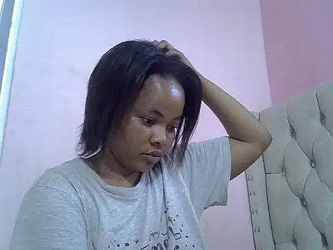 Amberay1 online show from September 2025 07:26:02 AM