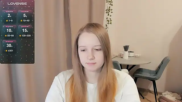 Snapshot of Alyaley chatting on November 2025 07:57:02 AM Alyaley online show from November 2025 07:57:02 AM