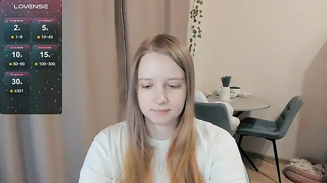 Snapshot of Alyaley chatting on November 2025 09:13:01 AM Alyaley online show from November 2025 09:13:01 AM