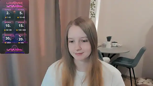 Snapshot of Alyaley chatting on October 2025 07:21:01 AM Alyaley online show from October 2025 07:21:01 AM