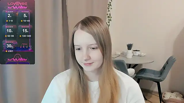 Snapshot of Alyaley chatting on September 2025 04:34:01 PM Alyaley online show from September 2025 04:34:01 PM