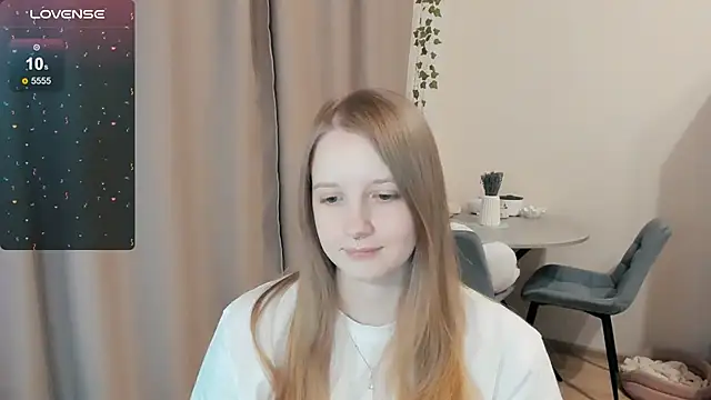 Snapshot of Alyaley chatting on November 2025 02:26:01 AM Alyaley online show from November 2025 02:26:01 AM