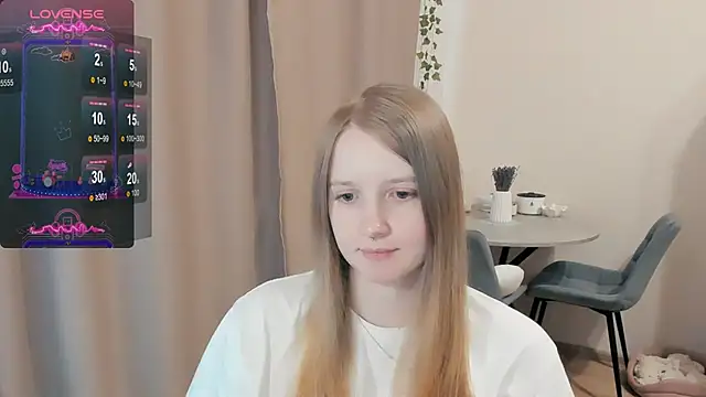 Snapshot of Alyaley chatting on October 2025 10:05:02 AM Alyaley online show from October 2025 10:05:02 AM