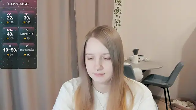 Snapshot of Alyaley chatting on November 2025 12:49:02 AM Alyaley online show from November 2025 12:49:02 AM