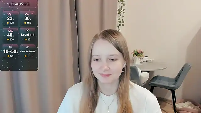 Snapshot of Alyaley chatting on November 2025 05:46:02 PM Alyaley online show from November 2025 05:46:02 PM