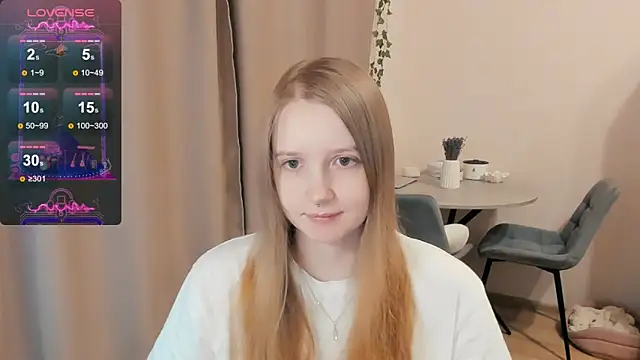 Snapshot of Alyaley chatting on September 2025 04:23:01 PM Alyaley online show from September 2025 04:23:01 PM