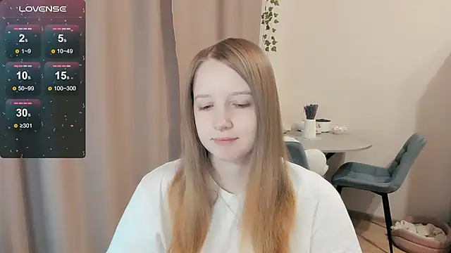 Snapshot of Alyaley chatting on November 2025 10:30:02 AM Alyaley online show from November 2025 10:30:02 AM