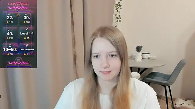 Snapshot of Alyaley chatting on October 2025 06:42:01 PM Alyaley online show from October 2025 06:42:01 PM